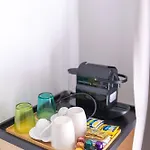 The Ease Alojamento de Acomodação e Pequeno-almoço 4*