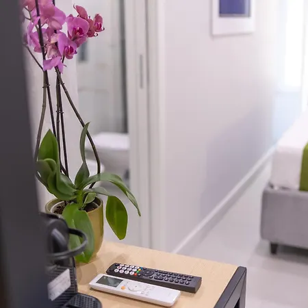 فندق مبيت وإفطار The Ease 4*